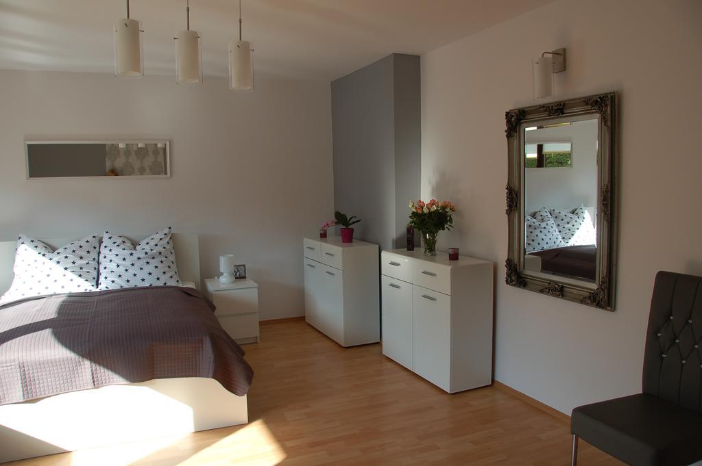 Apartament Zakatek Wroclawia Биеланы Вроцлавские Экстерьер фото